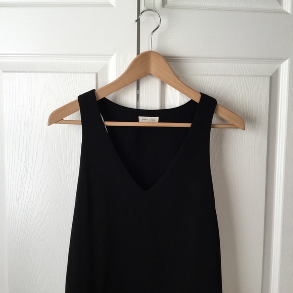 UO Silence + Noise Black Cut Out Dress - Picture 4 of 10